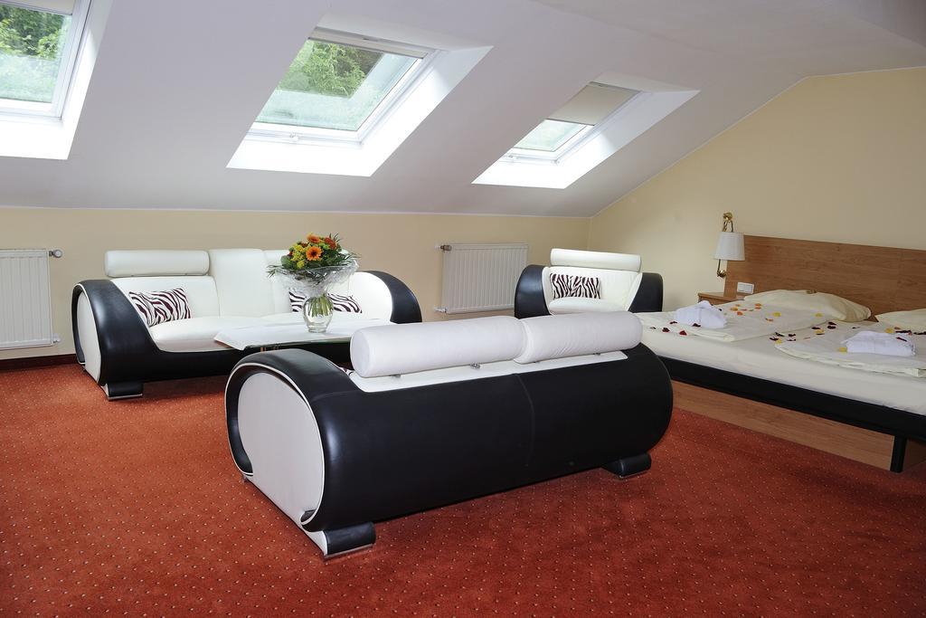 Hotel Schlangenbader Hof Zimmer foto